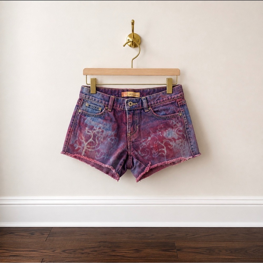 Old Navy Ultra Low Waist Tie Dye Denim Shorts Purple Pink Stencil Cut Offs 4